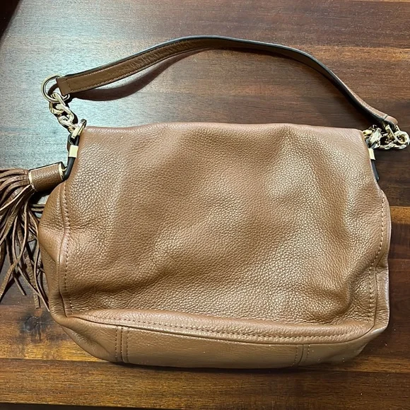 Michael Kors Leather Bag Brown Saffiano Gold Hardware & Tassel - Picture 8 of 14